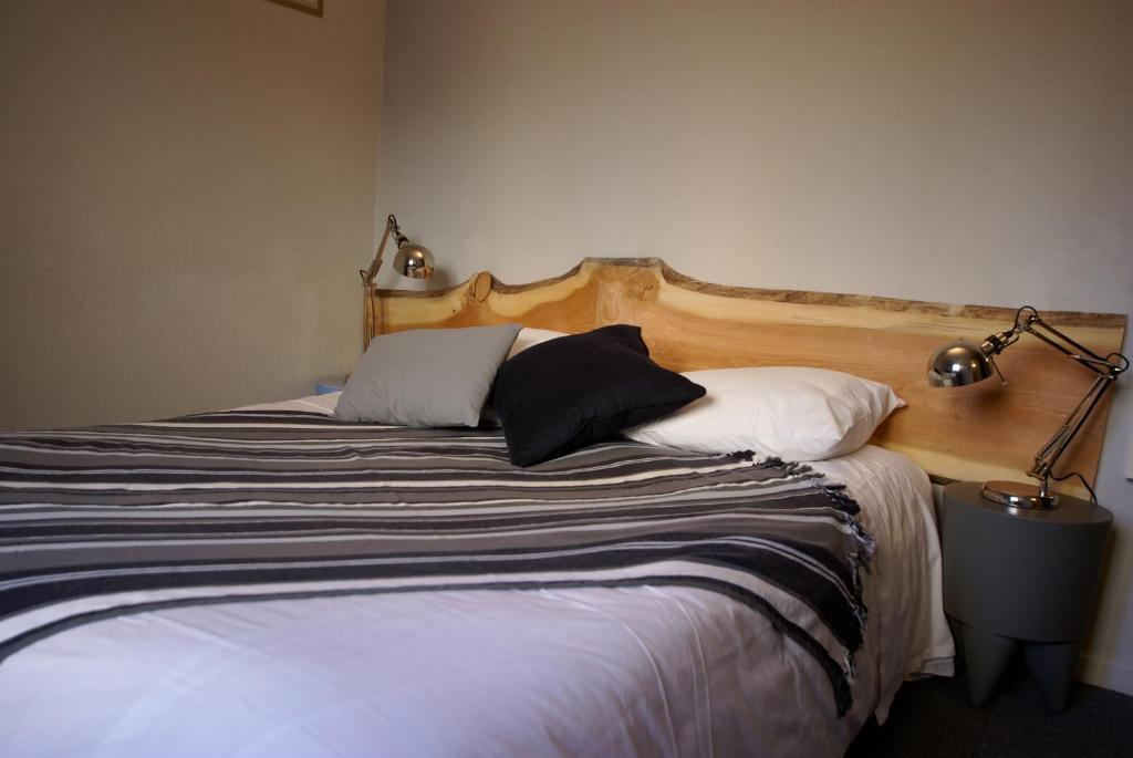 Hotel De La Placette Barcelonnette Rum bild