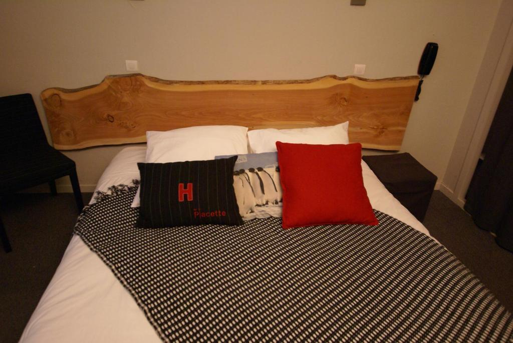 Hotel De La Placette Barcelonnette Rum bild