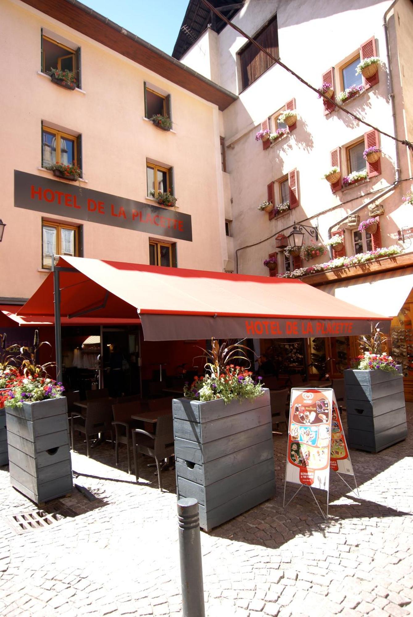 Hotel De La Placette Barcelonnette Exteriör bild