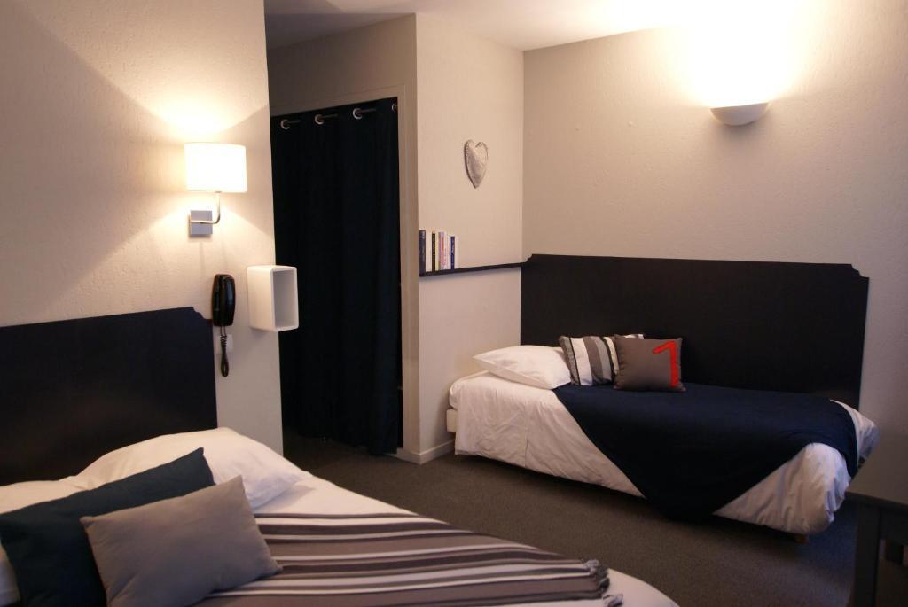 Hotel De La Placette Barcelonnette Rum bild