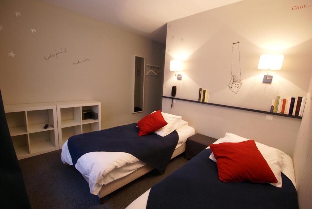 Hotel De La Placette Barcelonnette Rum bild